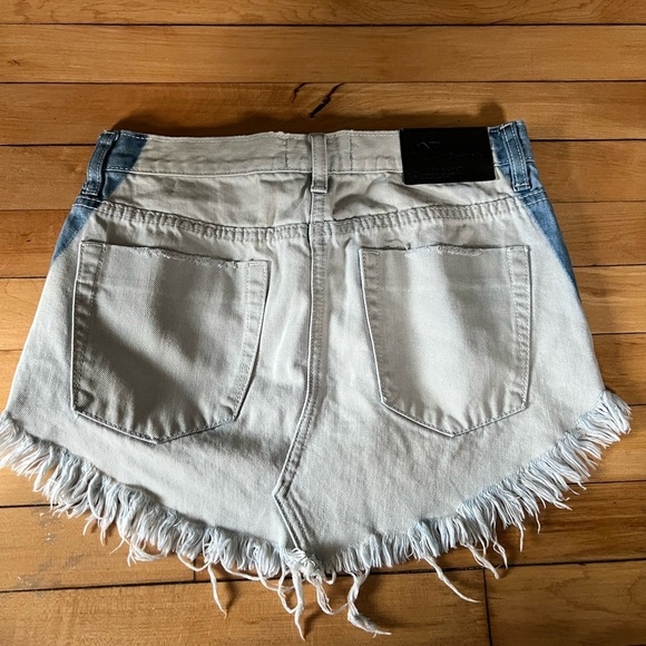 One x OneTeaspoon Light wash jean skirt - Picture 5 of 5